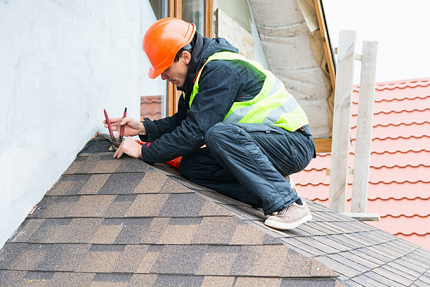 Roof Gutter Cleaning in Woodmere, NY